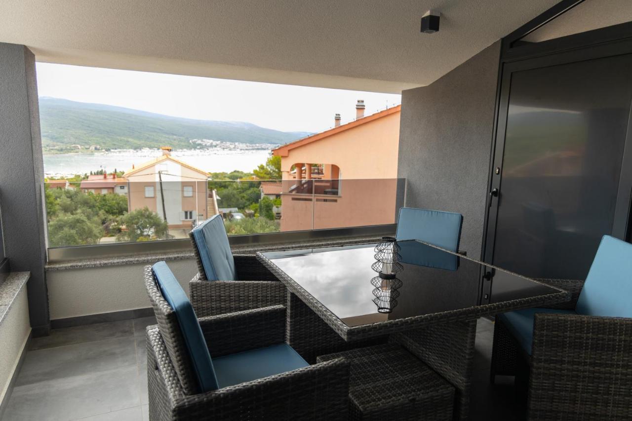 Apartments Pina คอร์นิช ภายนอก รูปภาพ