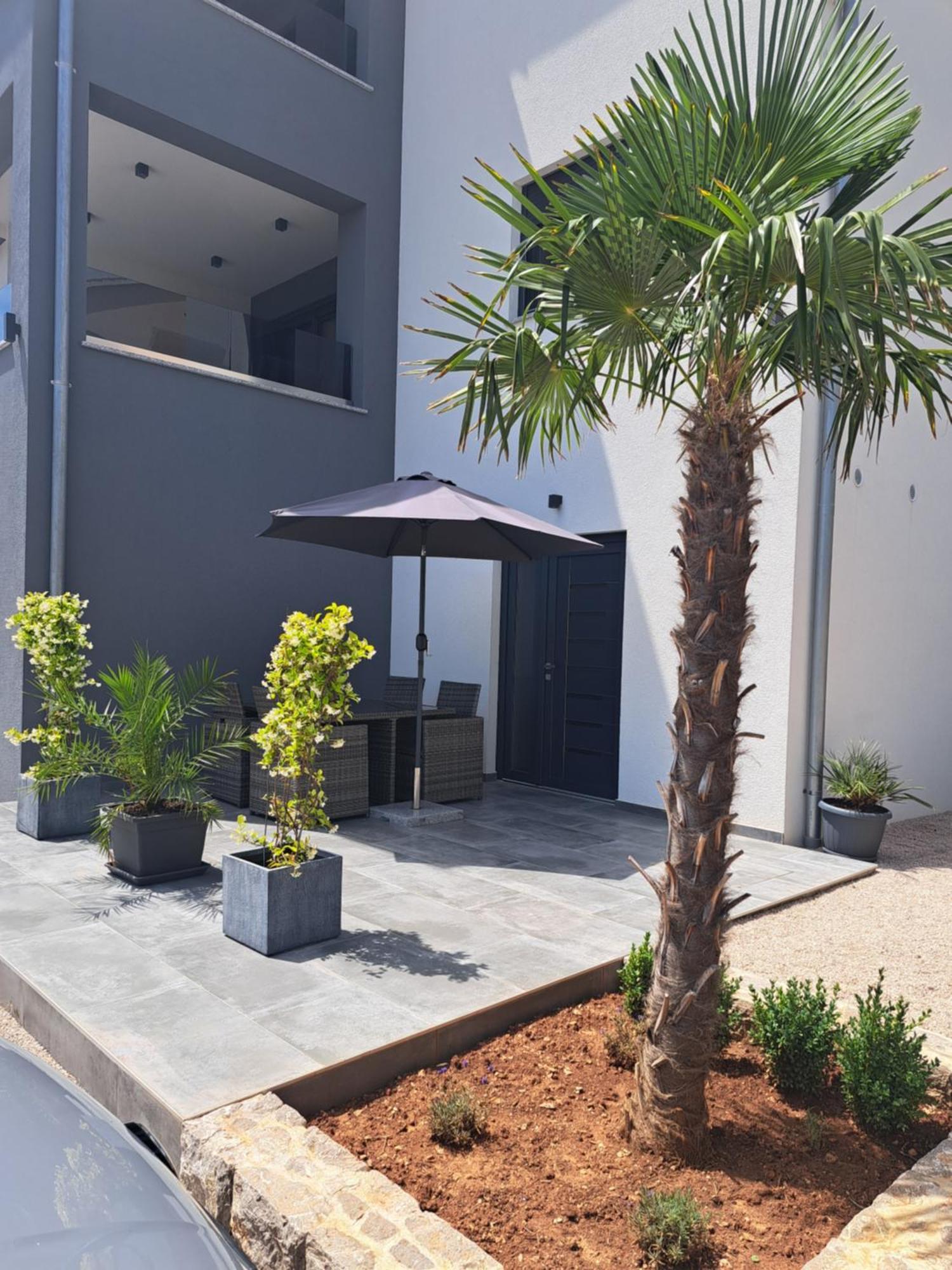 Apartments Pina คอร์นิช ภายนอก รูปภาพ